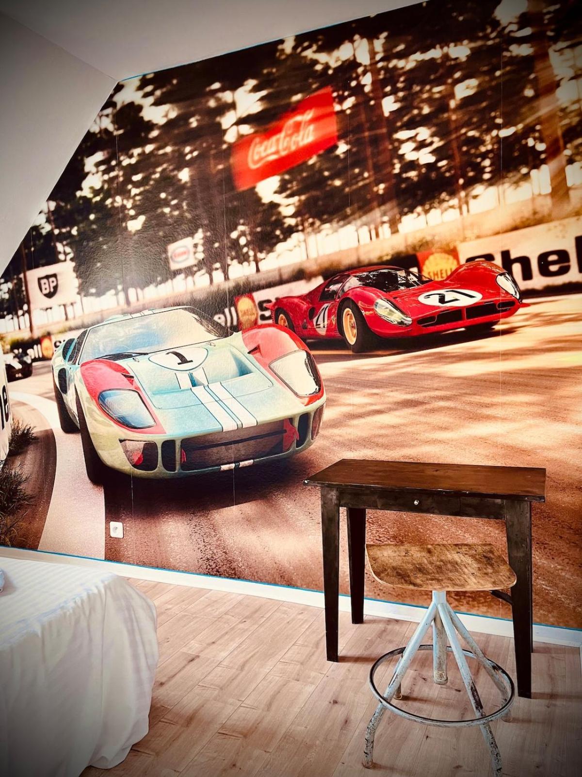 Vila Man Cave Le Mans Exteriér fotografie